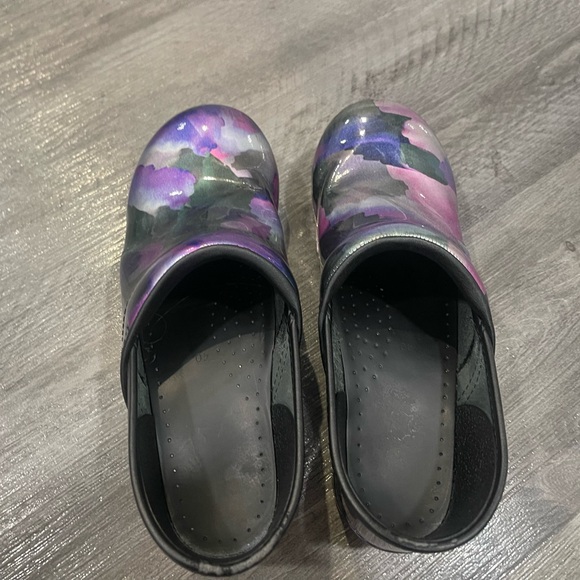 Dansko Multicolor Clogs - Picture 4 of 5